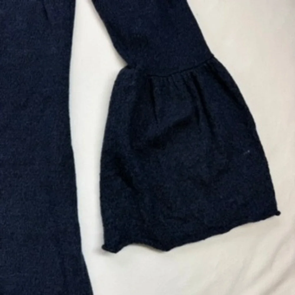 Cynthia Rowley Navy Blue 100% Extrafine Merino Wool Bell Sleeve Sweater Dress M
